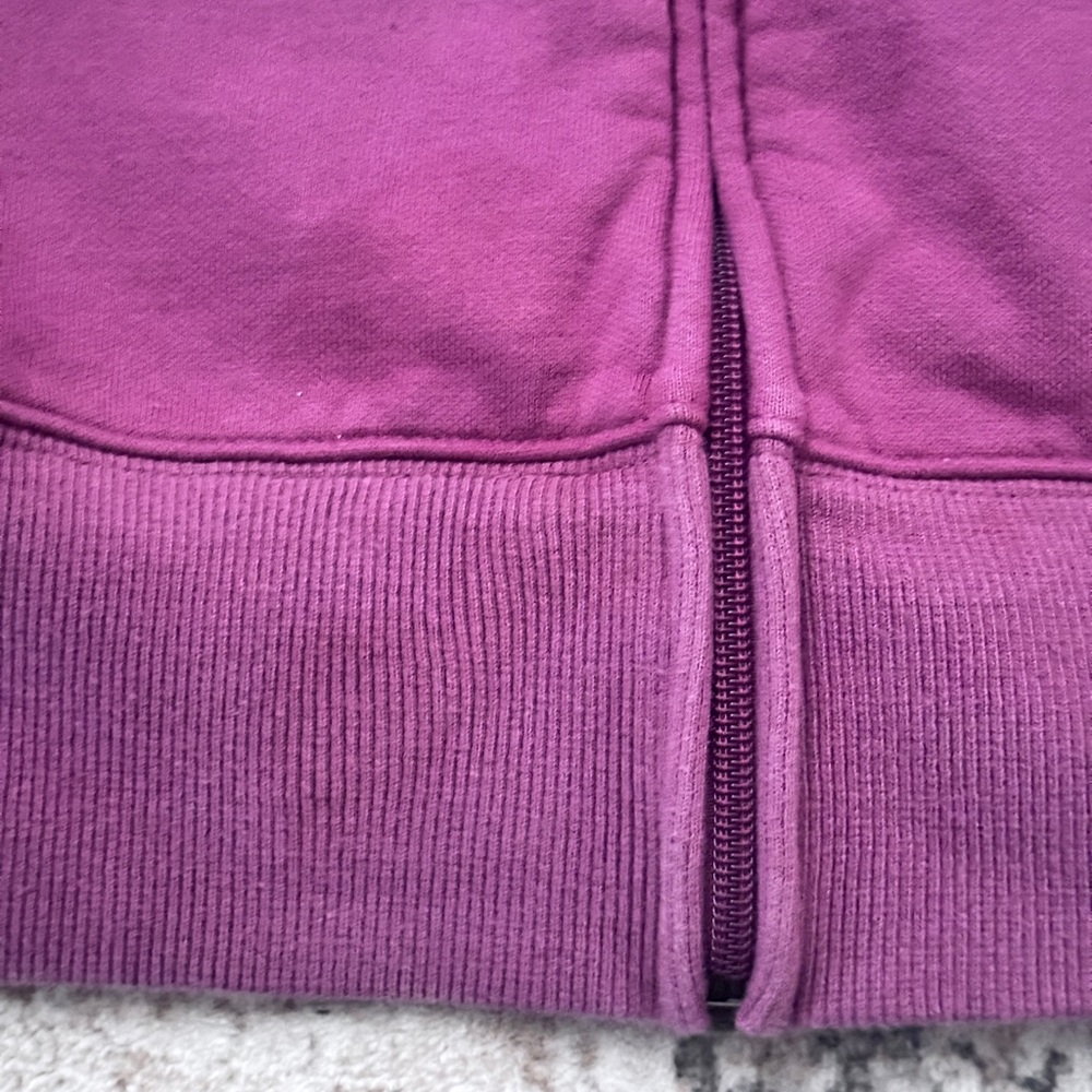 Nike ACG Maroon Pullover Hoodie - Picture 5 of 5